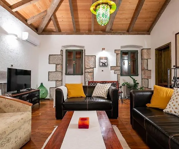 Melina Heritage House