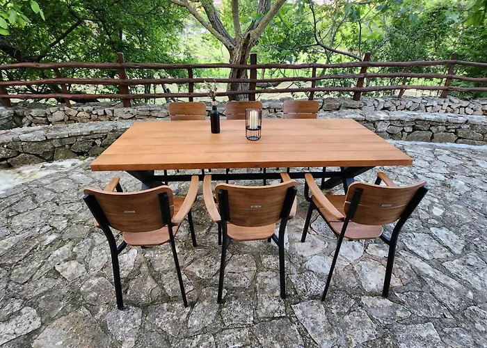 Melina Heritage House * Cres