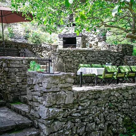 Melina Heritage House Ferienhaus *