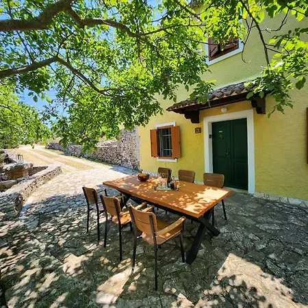 Feriehus Melina Heritage House Cres