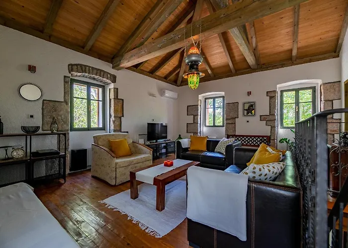 Melina Heritage House