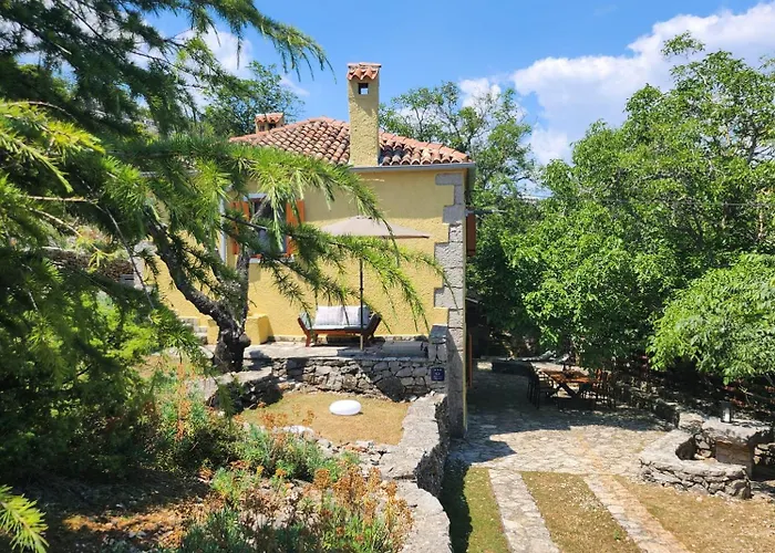 Melina Heritage House Дом отдыха Црес