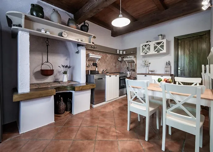 Melina Heritage House